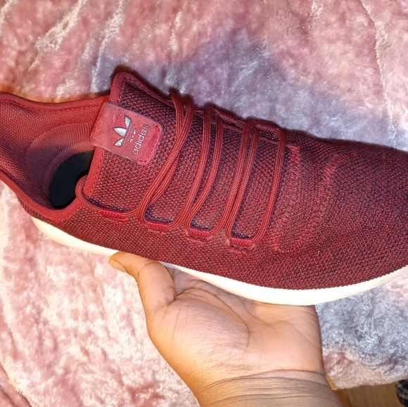 Burgundy Tubular Shadow - Picture 3 of 4
